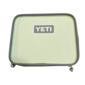 YETI Daytrip Lunch Box Key Lime 5L Insulated Zip Closure Cooler Bag 10" x 8"